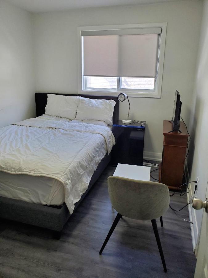 Maxwell Esabu Apartment Toronto Luaran gambar