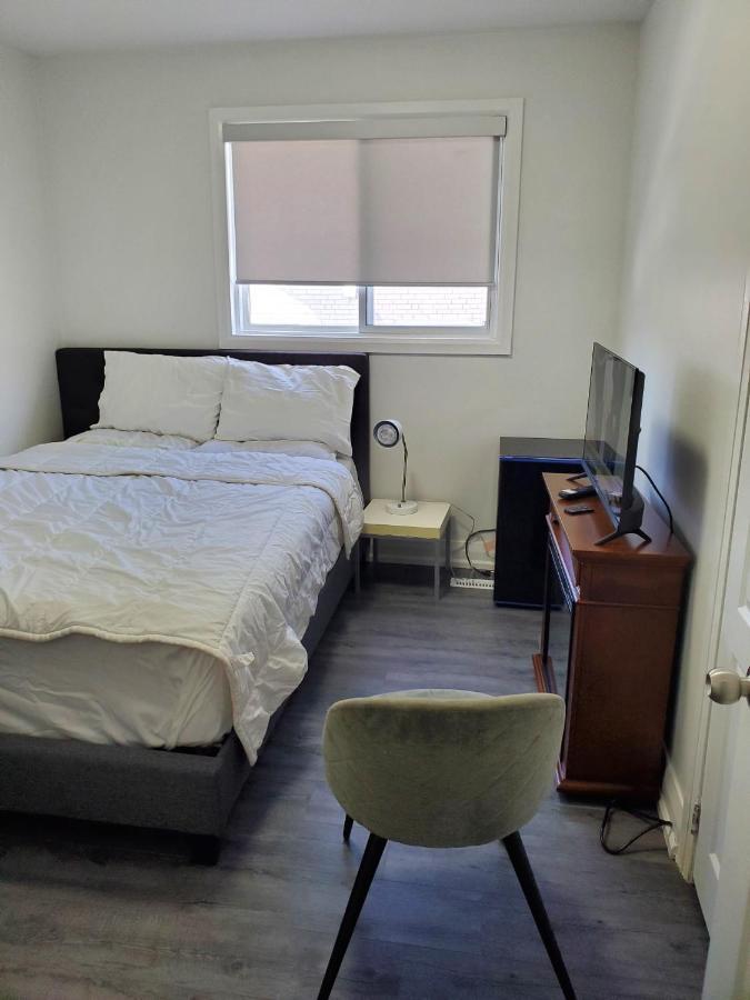 Maxwell Esabu Apartment Toronto Luaran gambar